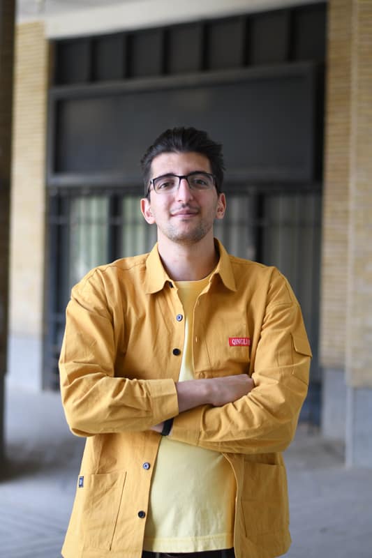 نیما ذرخش - مدرس دوره فتوشاپ و عکاسی علم ساز