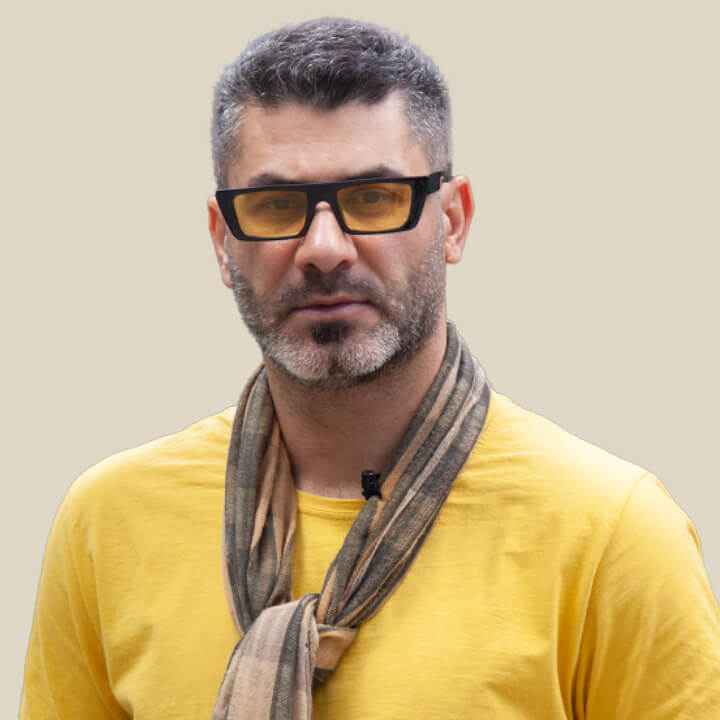 پیمان چاپاری مدرس وبینار آموزش فن بیان رایگان صوتی