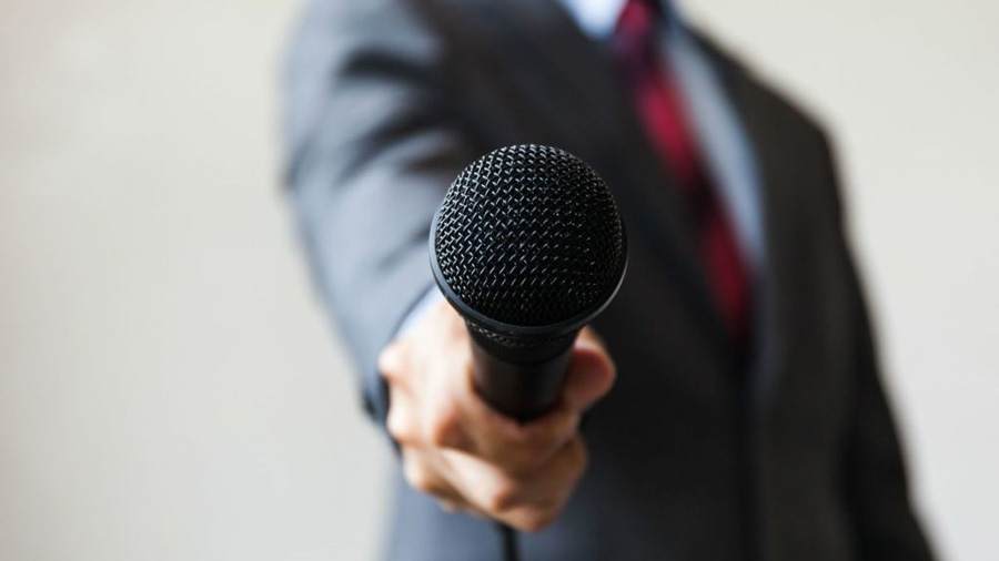 داشتن دایره واژگان گسترده برای داشتن یک بیان قوی و بداهه گویی بسیار موثر است.