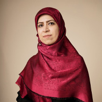 دکتر لاهیجانیان